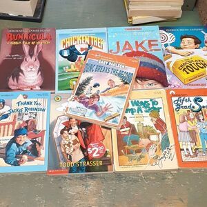 Lot of 9 scholastic, apple, tree top, popular fiction stories.